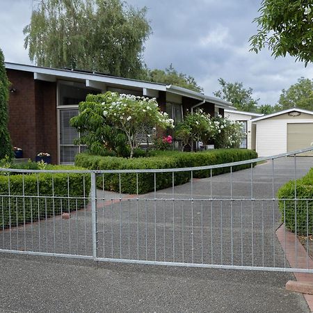 Quiet Boutique Generous Breakfast Hotel Palmerston North Luaran gambar